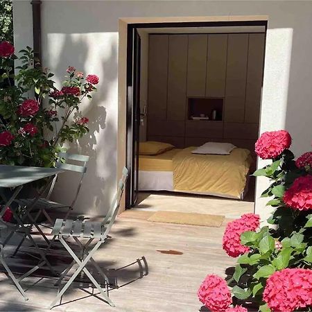 Les Hortensias Chambre Independante Avec Sdb Et Toilettes Privees Dans Une Maison En Foret Proche Du Golf Et De La Plage Entree Independante Avec Acces Prive Le Touquet エクステリア 写真