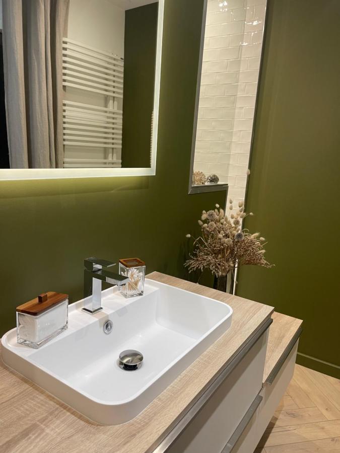 Les Hortensias Chambre Independante Avec Sdb Et Toilettes Privees Dans Une Maison En Foret Proche Du Golf Et De La Plage Entree Independante Avec Acces Prive Le Touquet エクステリア 写真