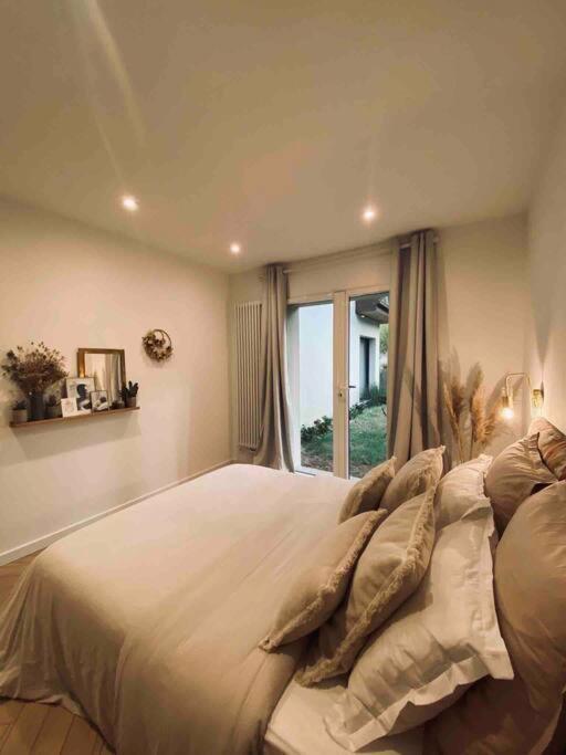 Les Hortensias Chambre Independante Avec Sdb Et Toilettes Privees Dans Une Maison En Foret Proche Du Golf Et De La Plage Entree Independante Avec Acces Prive Le Touquet エクステリア 写真
