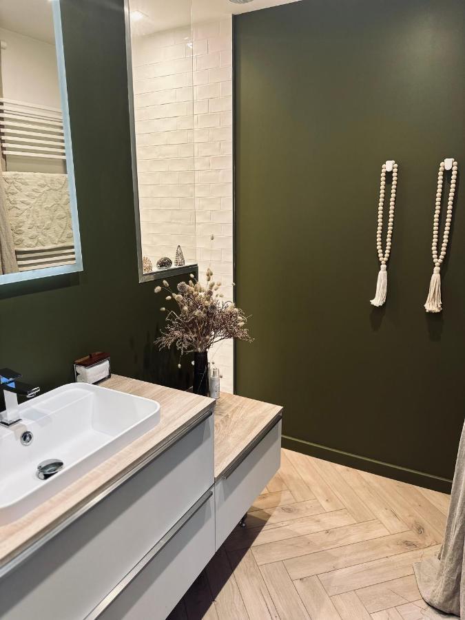 Les Hortensias Chambre Independante Avec Sdb Et Toilettes Privees Dans Une Maison En Foret Proche Du Golf Et De La Plage Entree Independante Avec Acces Prive Le Touquet エクステリア 写真